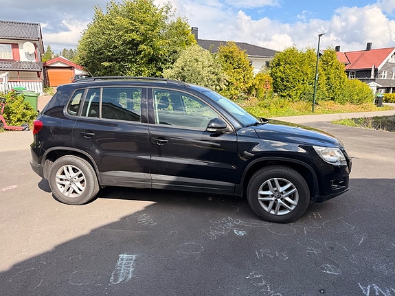 Volkswagen Tiguan 4 of 10