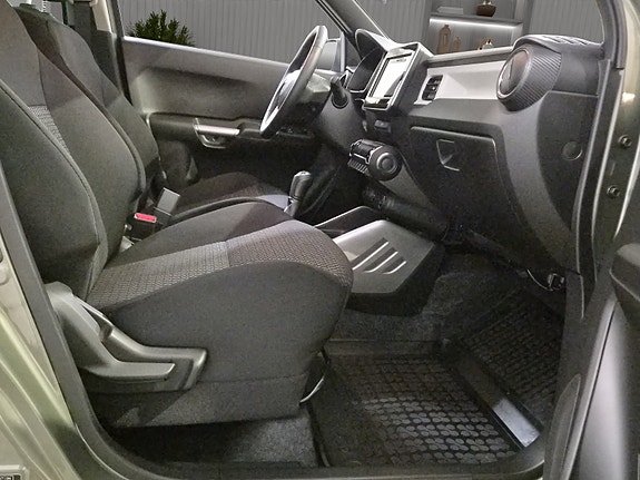 Suzuki Ignis 13 of 22