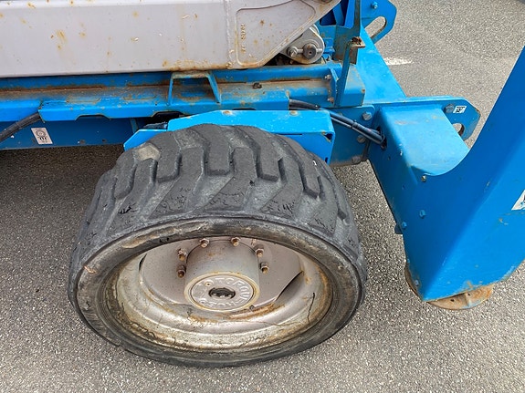 Genie GS-5390 RT 4 of 5