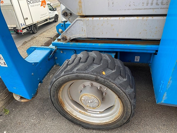 Genie GS-5390 RT 5 of 5