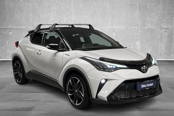 Toyota C-HR 21 of 26