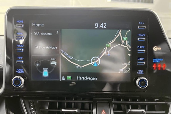 Toyota C-HR 9 of 26