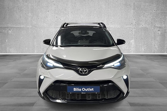 Toyota C-HR 22 of 26