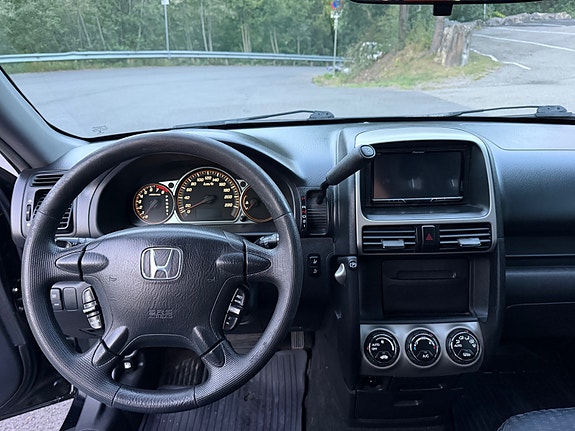 Honda CR-V 19 of 30
