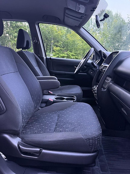 Honda CR-V 12 of 30