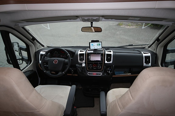Carthago C-Tourer T 144QB *SEPTEMER KAMPANJE* **SE PRIS** LAV KM / NYLIG UTFØRT SERVICE ++ 10 of 30