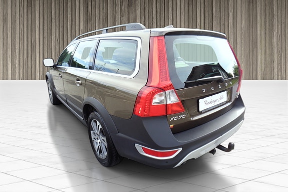 Volvo XC70 3 of 30
