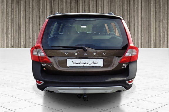 Volvo XC70 4 of 30