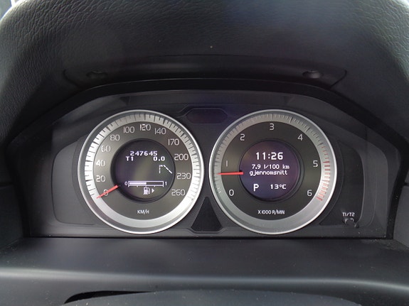 Volvo XC70 23 of 30