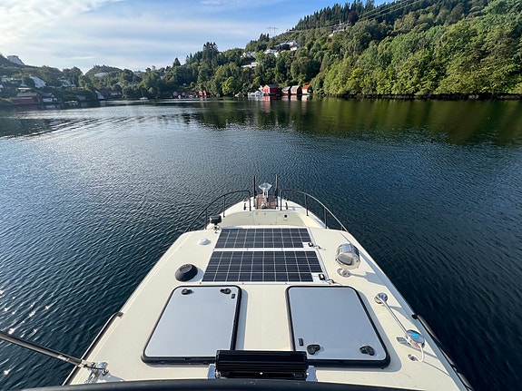 Targa 37+ , Black line, dør akter, DPI, skipsreg 22 of 30