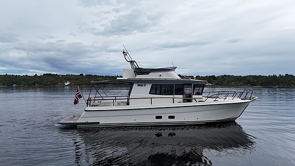 Targa 37+ , Black line, dør akter, DPI, skipsreg 6 of 30