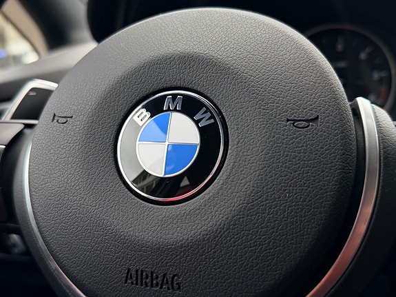 BMW 220d 12 of 16
