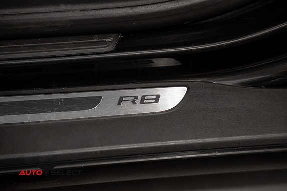 Audi R8 25 of 30