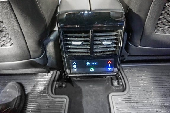 DS DS 7 Crossback 25 of 30
