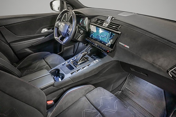 DS DS 7 Crossback 22 of 30