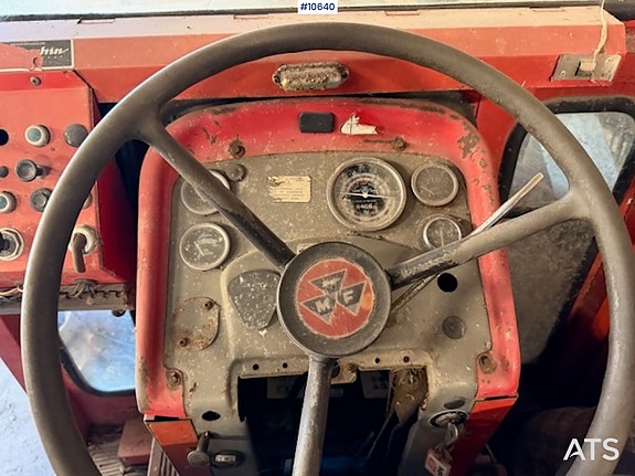 Massey Ferguson 185 2x4 traktor 19 of 28
