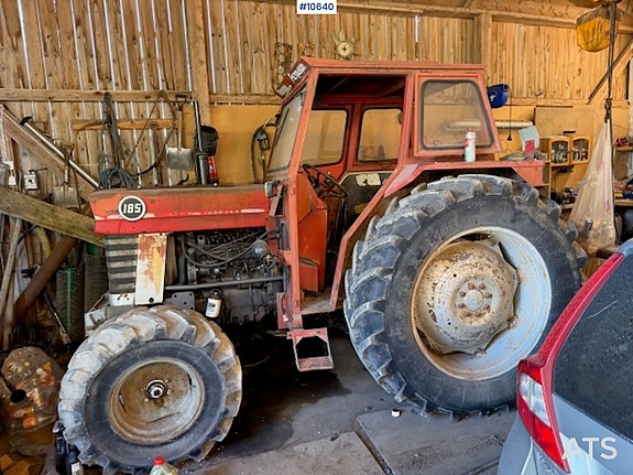 Massey Ferguson 185 2x4 traktor 4 of 28