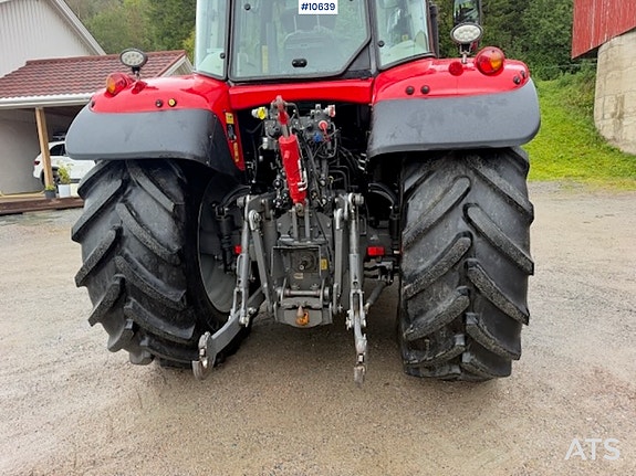 Massey Ferguson 2019 6714S 4X4 Traktor med frontlaster med 3.funksjon 16 of 30