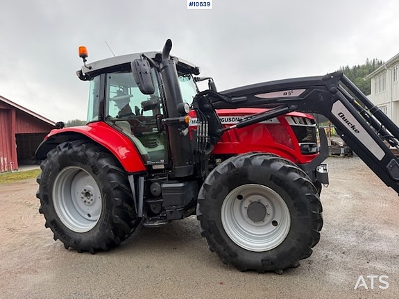 Massey Ferguson 2019 6714S 4X4 Traktor med frontlaster med 3.funksjon 10 of 30