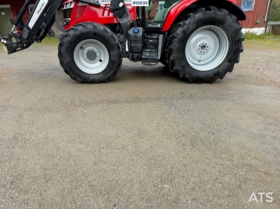 Massey Ferguson 2019 6714S 4X4 Traktor med frontlaster med 3.funksjon 15 of 30