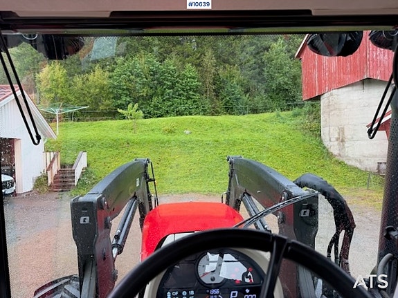 Massey Ferguson 2019 6714S 4X4 Traktor med frontlaster med 3.funksjon 25 of 30