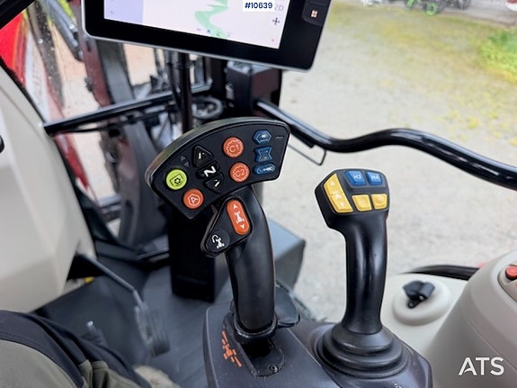 Massey Ferguson 2019 6714S 4X4 Traktor med frontlaster med 3.funksjon 29 of 30