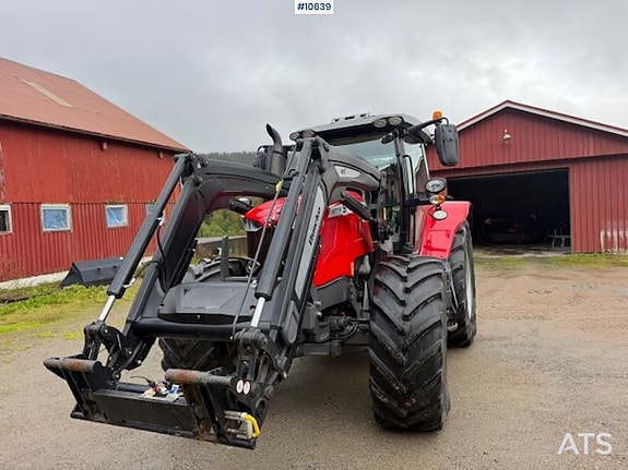 Massey Ferguson 2019 6714S 4X4 Traktor med frontlaster med 3.funksjon 3 of 30