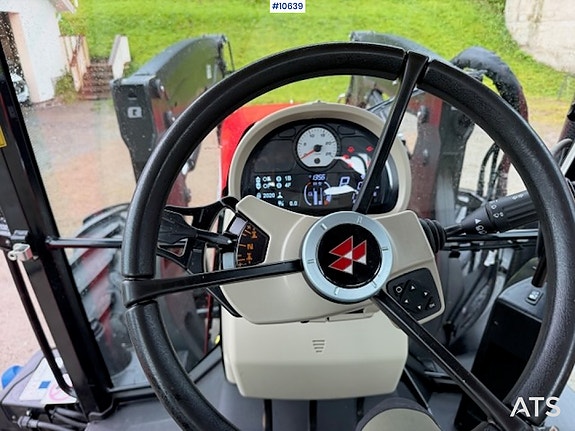 Massey Ferguson 2019 6714S 4X4 Traktor med frontlaster med 3.funksjon 24 of 30