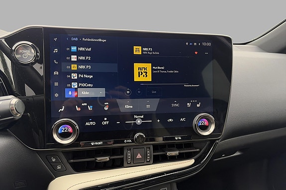 Lexus NX450h 14 of 26