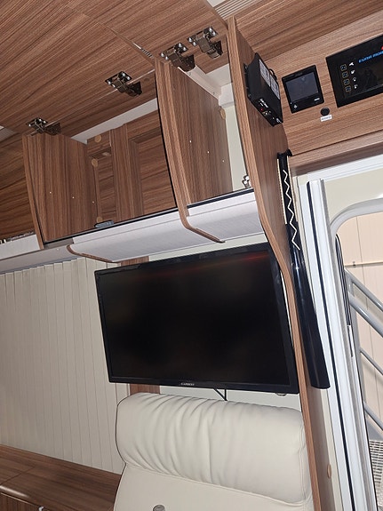 Eura Mobil IL 720QB 11 of 26