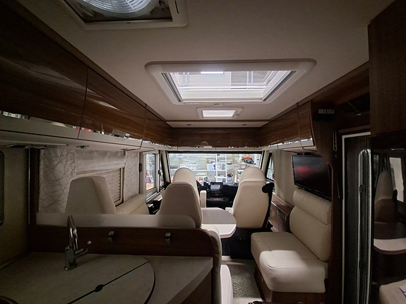 Eura Mobil IL 720QB 7 of 26
