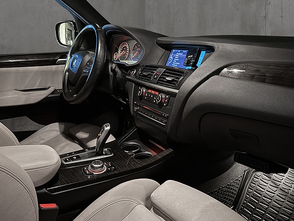 BMW X3 19 of 30