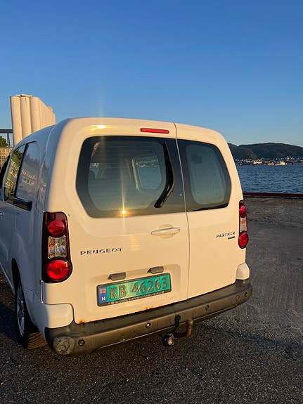 Peugeot Partner 4 of 6