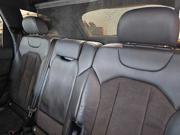 Audi Q7 14 of 30