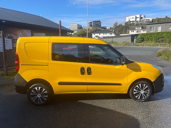 Opel Combo 4 of 18
