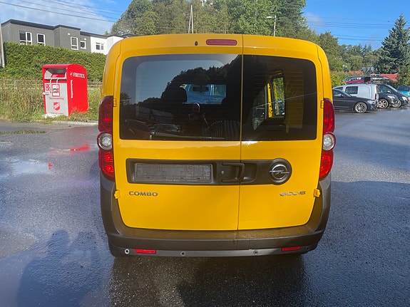 Opel Combo 6 of 18