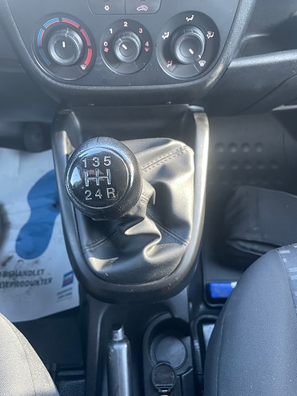 Opel Combo 12 of 18
