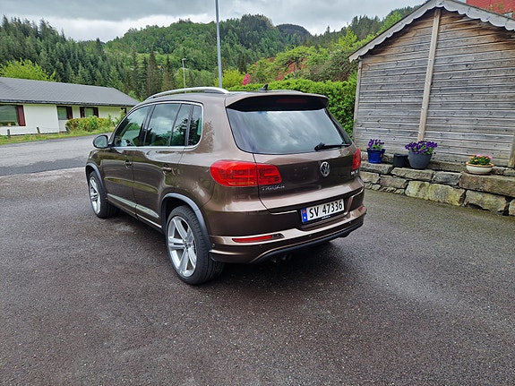 Volkswagen Tiguan 4 of 10