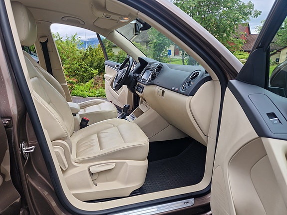 Volkswagen Tiguan 6 of 10