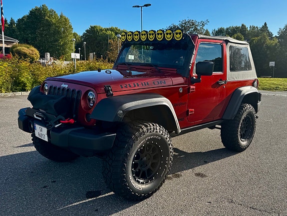 Jeep Wrangler 7 of 30