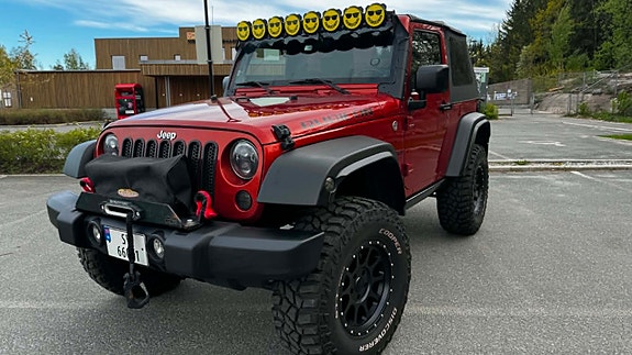 Jeep Wrangler 2 of 30