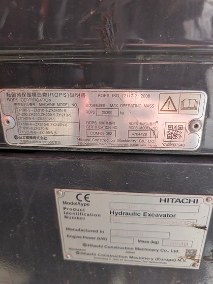 Hitachi ZX190LC-6 11 of 27