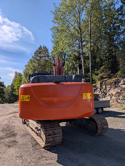 Hitachi ZX190LC-6 5 of 27