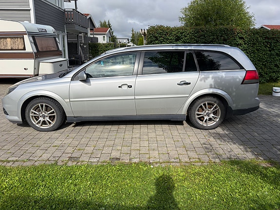 Opel Vectra 2 of 20