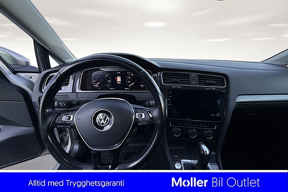 Volkswagen e-Golf VII 14 of 20