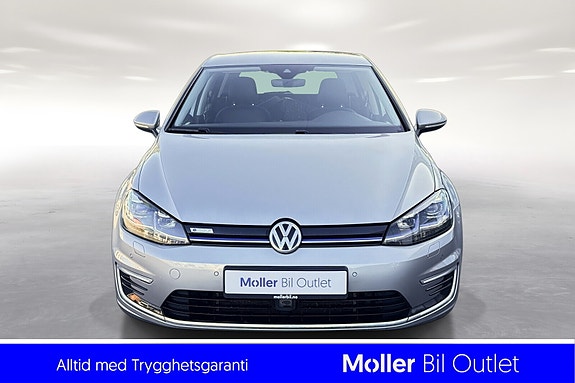 Volkswagen e-Golf VII 2 of 20