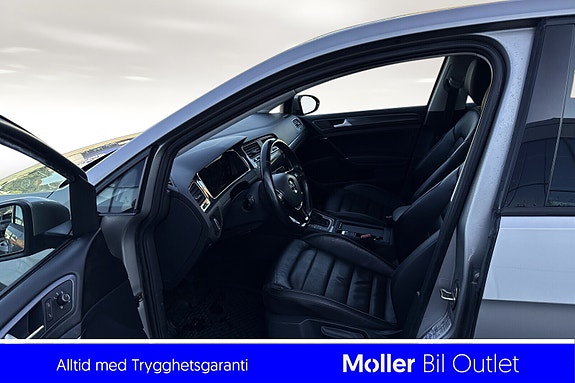 Volkswagen e-Golf VII 9 of 20