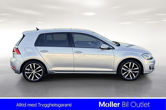 Volkswagen e-Golf VII 4 of 20