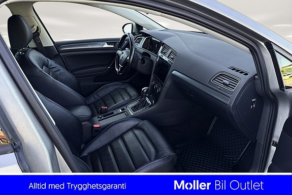 Volkswagen e-Golf VII 10 of 20