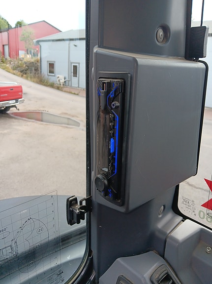 Kubota U48-4 LUX MVA. Fri 15 of 26
